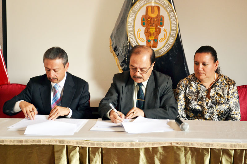 Convenio de cooperación institucional con Universidad de Ixtlahuaca