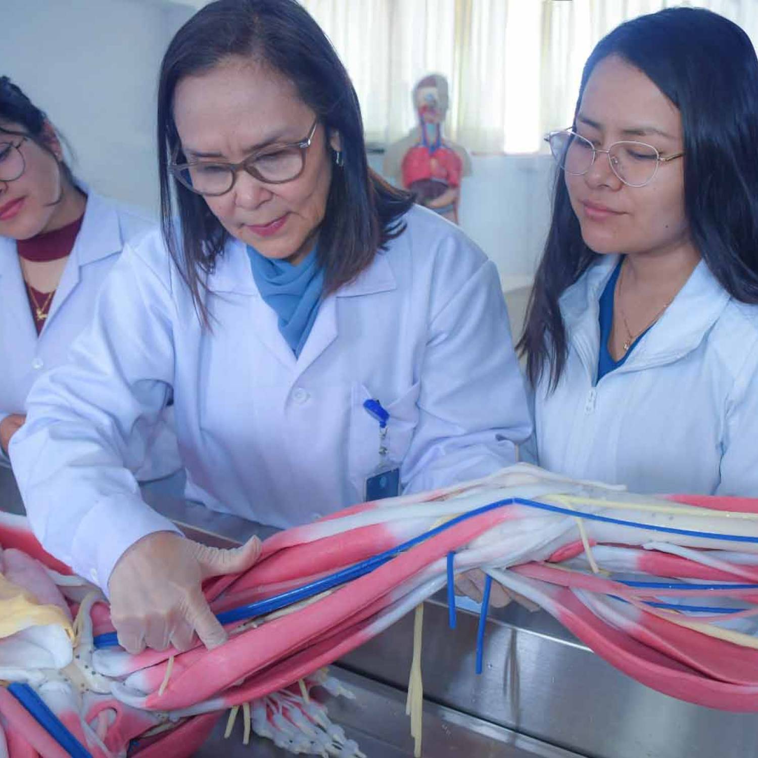 UNTRM adquiere equipamiento de alta tecnología para fortalecer la enseñanza en medicina humana 